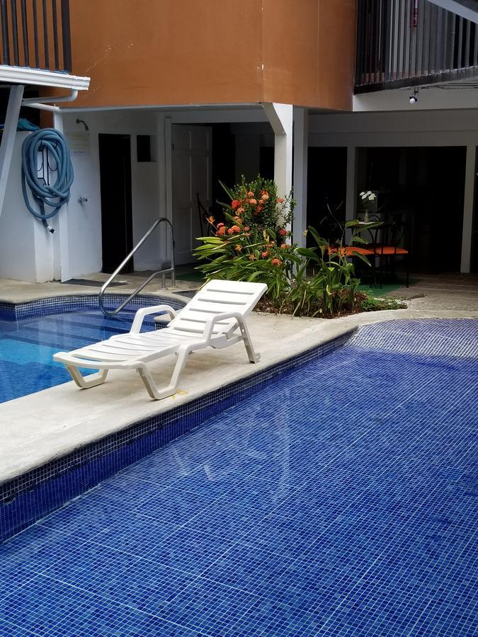 Monte Campana Jaco Hotel Buitenkant foto