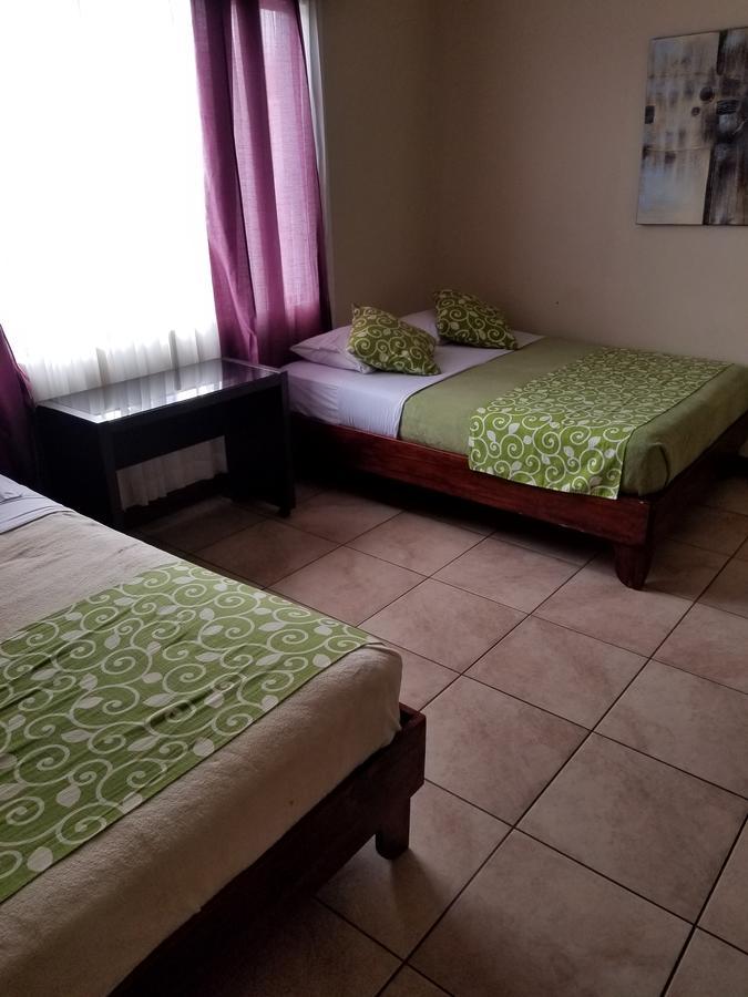 Monte Campana Jaco Hotel Buitenkant foto
