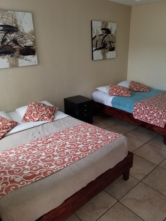 Monte Campana Jaco Hotel Buitenkant foto