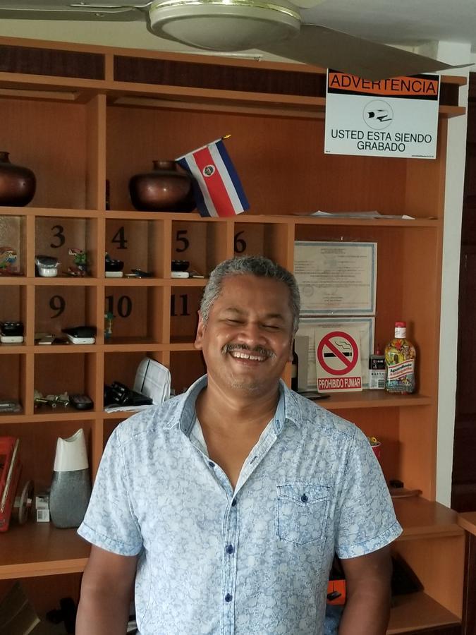 Monte Campana Jaco Hotel Buitenkant foto